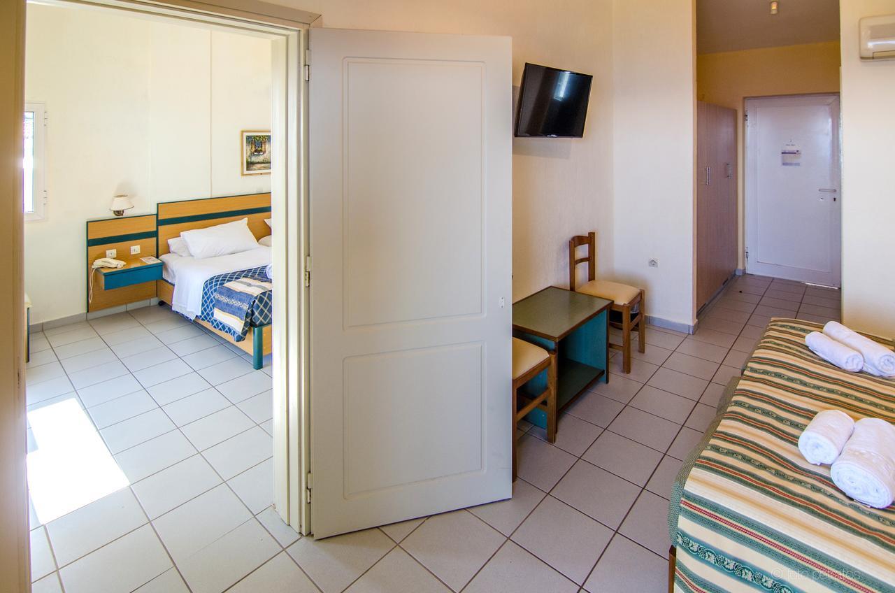 Porto Skala Village Hotel Skala (Kefalonia) エクステリア 写真