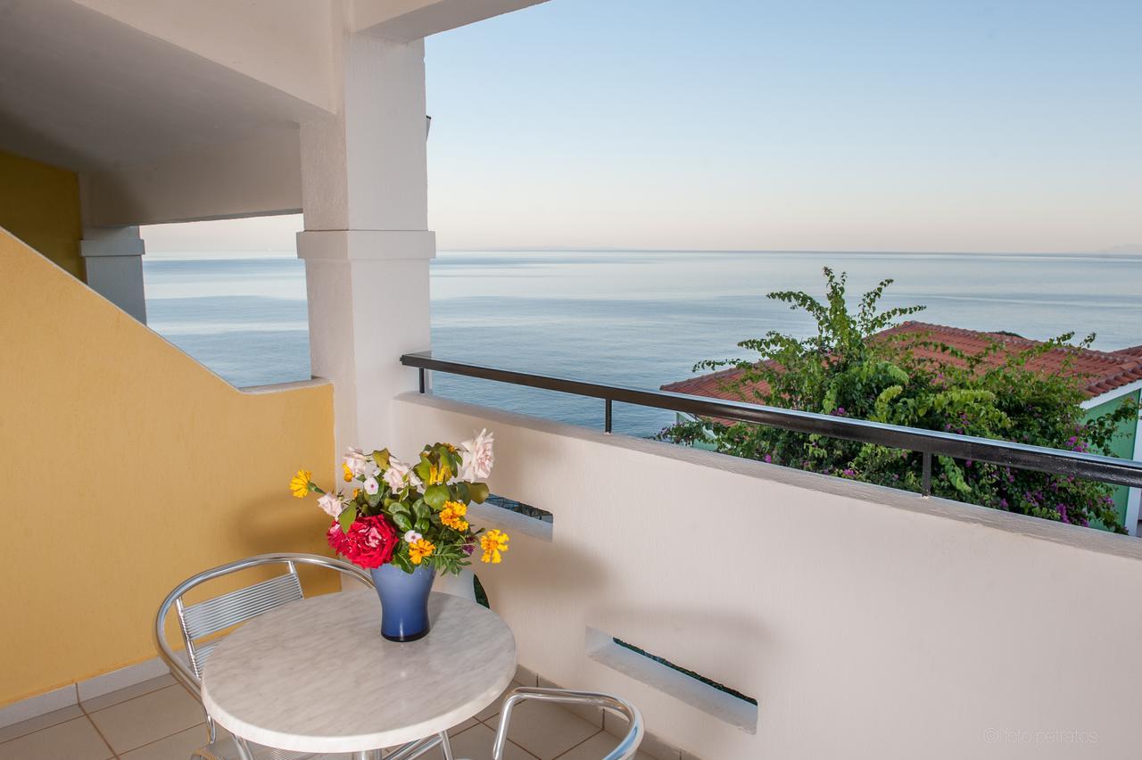 Porto Skala Village Hotel Skala (Kefalonia) エクステリア 写真